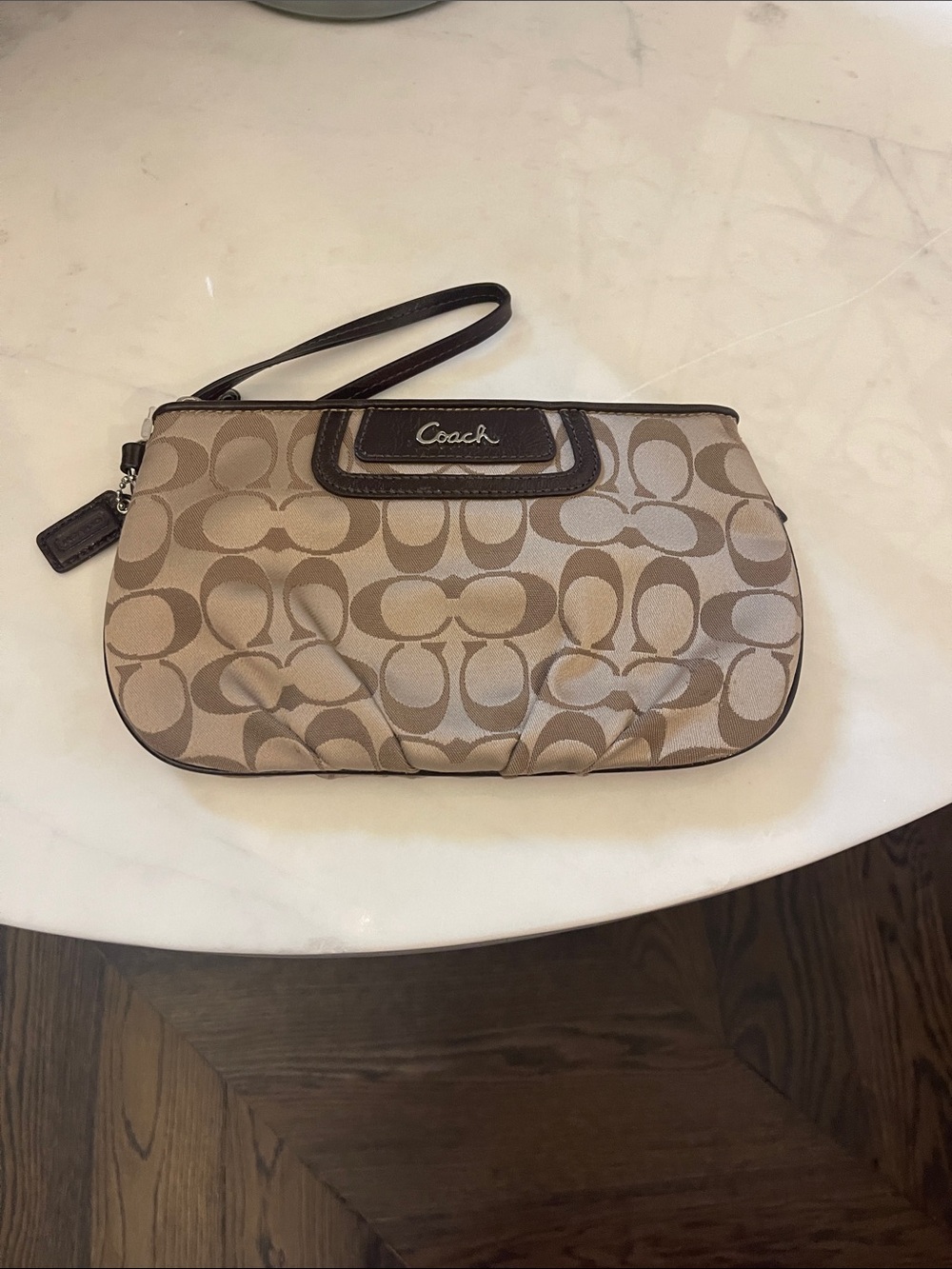 Coach wristlet wallet